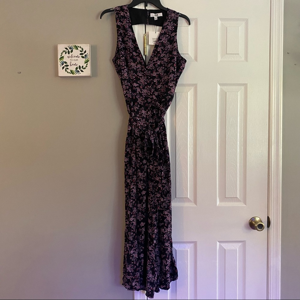NWT Jack by BB Dakota Swish Floral Wide Leg Jumper Women’s Size 4 Black Purple